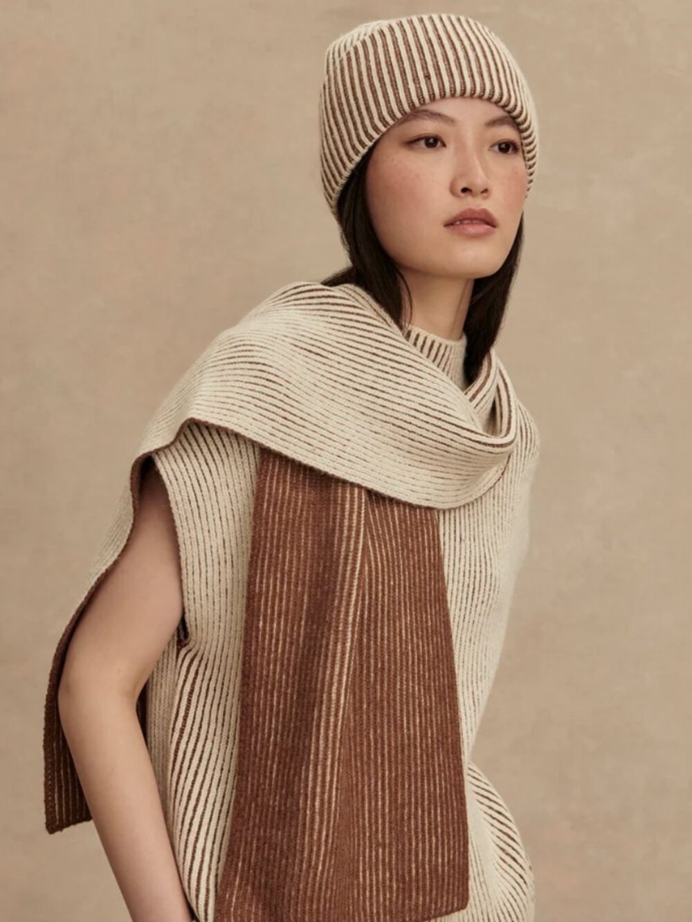 NWT Varley Deville Plated Scarf in Cocoa Dust / OS
